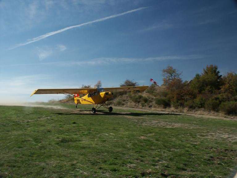les 3 fontaines / à visiter piste ULM LF0421