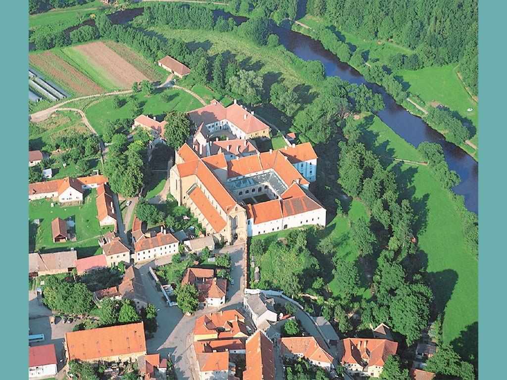 zlata_koruna_let_jpg